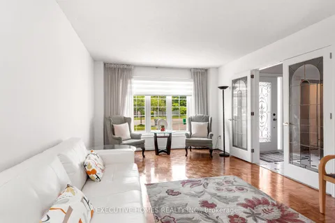 5489 Glen Erin Drive, ON L5M 5C8