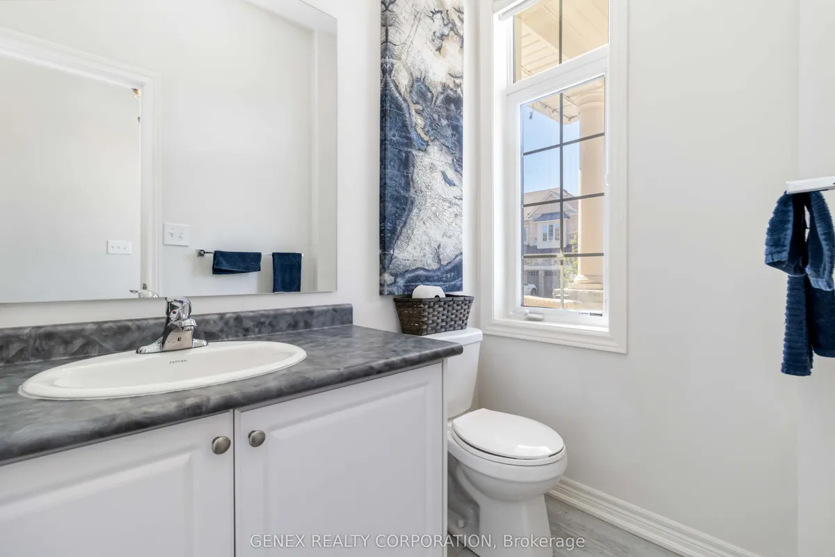 7 Antoine Street, ON L7A 4J6