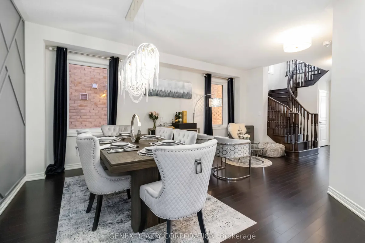 7 Antoine Street, ON L7A 4J6