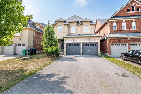 20 Monabelle Crescent, ON L6P 1W5