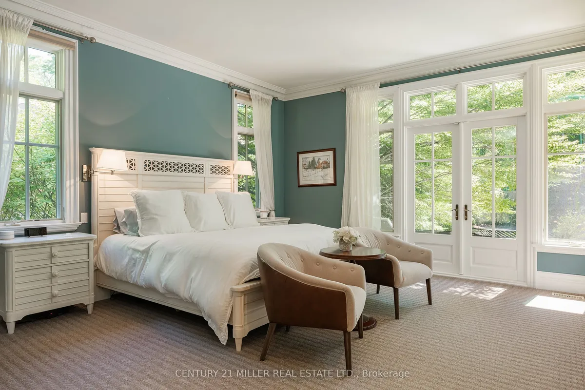 38 Shorewood Place, ON L6K 3Y4