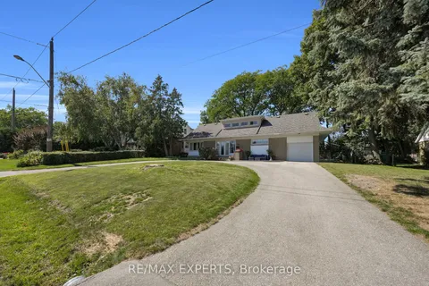 20 Havenridge Drive, ON M9P 3M4