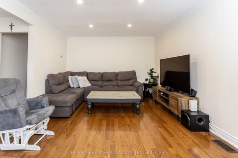 4386 Curia Crescent, ON L4Z 2X3