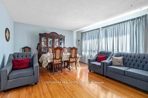 6939 Justine Drive, ON L4T 1M4