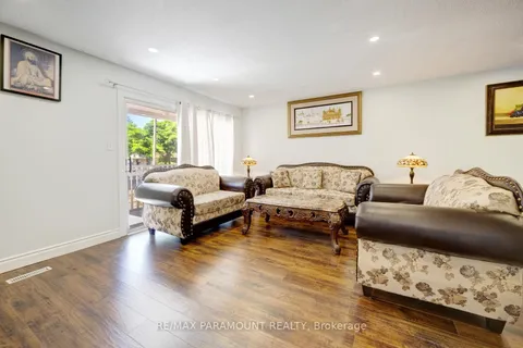 3197 Candela Drive, ON L5A 2T9