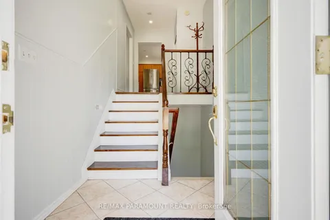 3197 Candela Drive, ON L5A 2T9