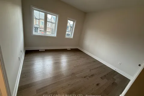 29 Keyworth Crescent, ON L6R 4E8