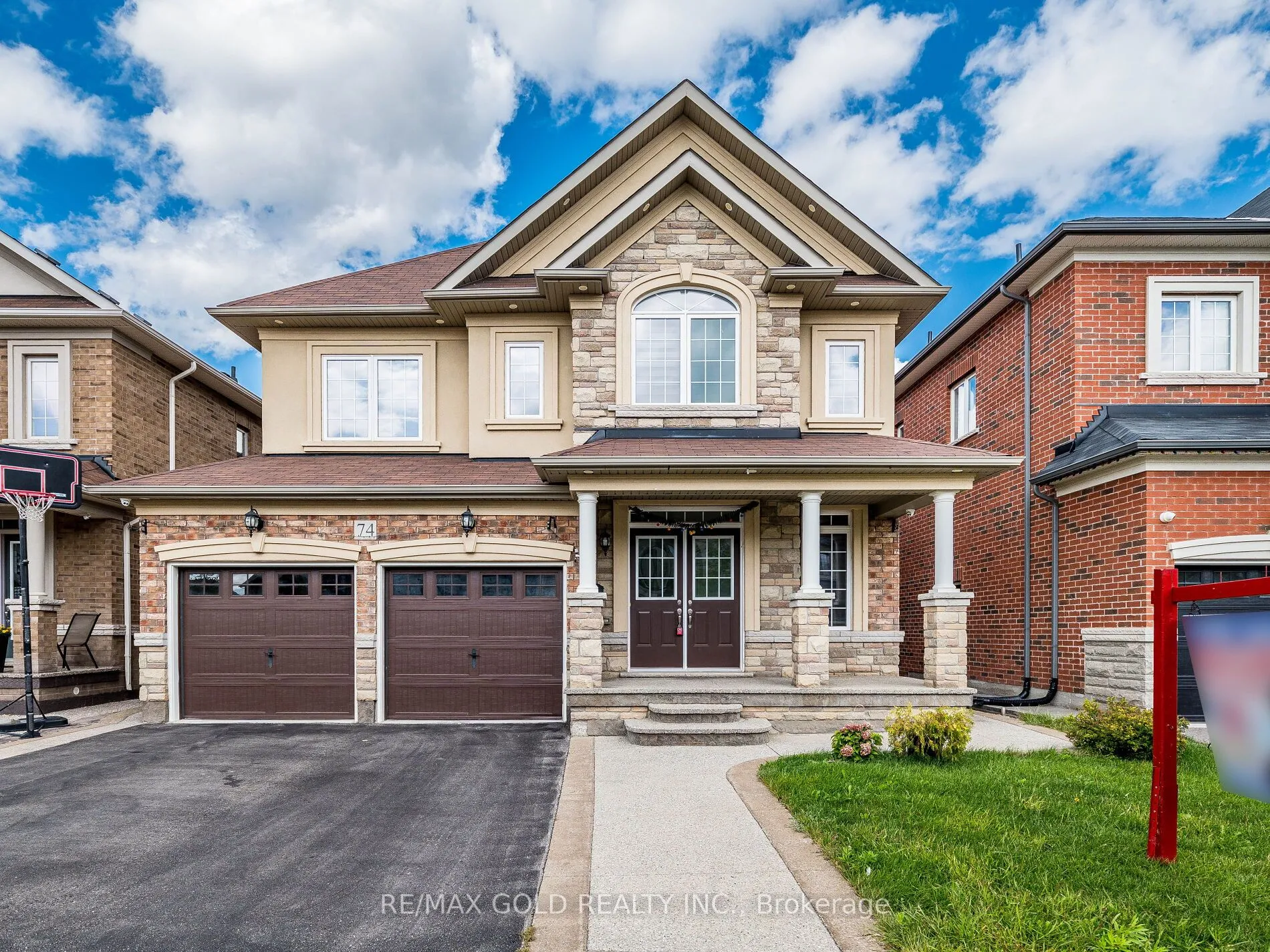 74 Bucksaw Street, ON L7A 4R3