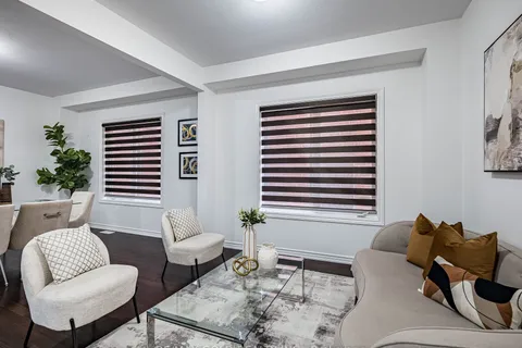 74 Bucksaw Street, ON L7A 4R3