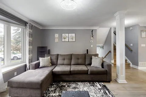 53 Geneva Crescent, ON L6S 1K7