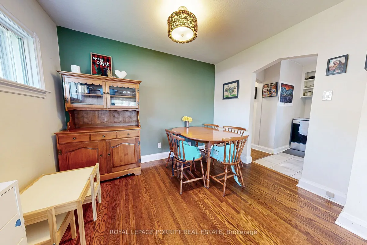 217 Alderbrae Avenue, ON M8W 4K4