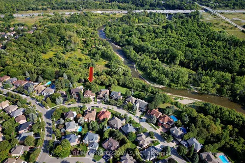 1777 Covington Terrace, ON L5M 3M5