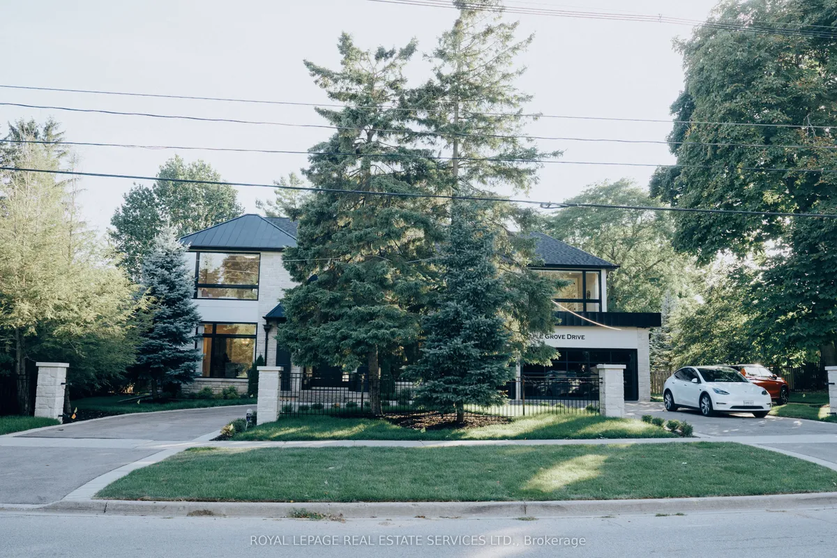 204 Maple Grove Drive, ON L6J 4V3