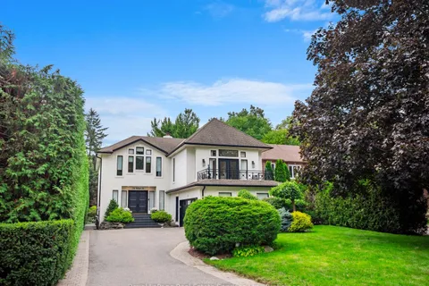 74 West Street, ON L6L 2Y7