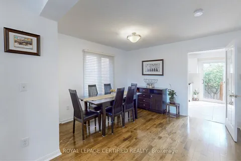 3158 Rock Harbour Drive, ON L5B 4G4