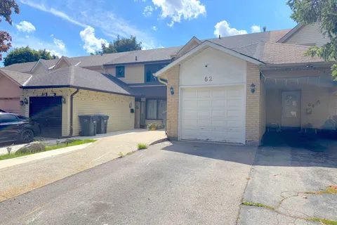 62 Barrington Crescent, ON L6Z 1N3