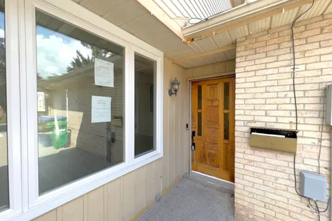 62 Barrington Crescent, ON L6Z 1N3