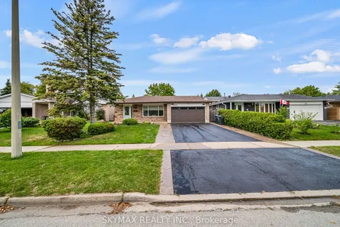 3053 Coral Drive, ON L4T 1Z2