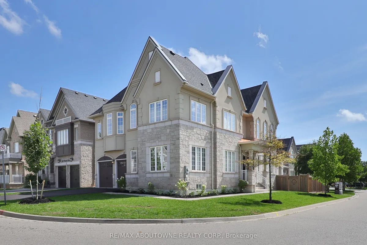 2163 Vineland Crescent, ON L6H 0J6