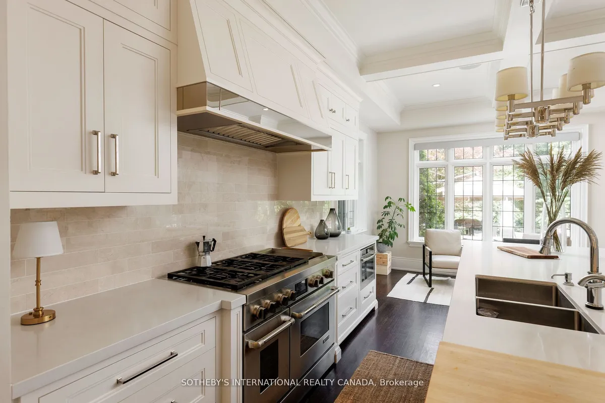 67 Kingsway Crescent, ON M8X 2R5