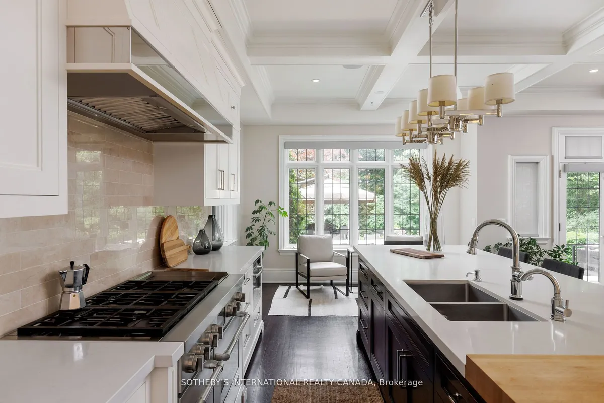 67 Kingsway Crescent, ON M8X 2R5