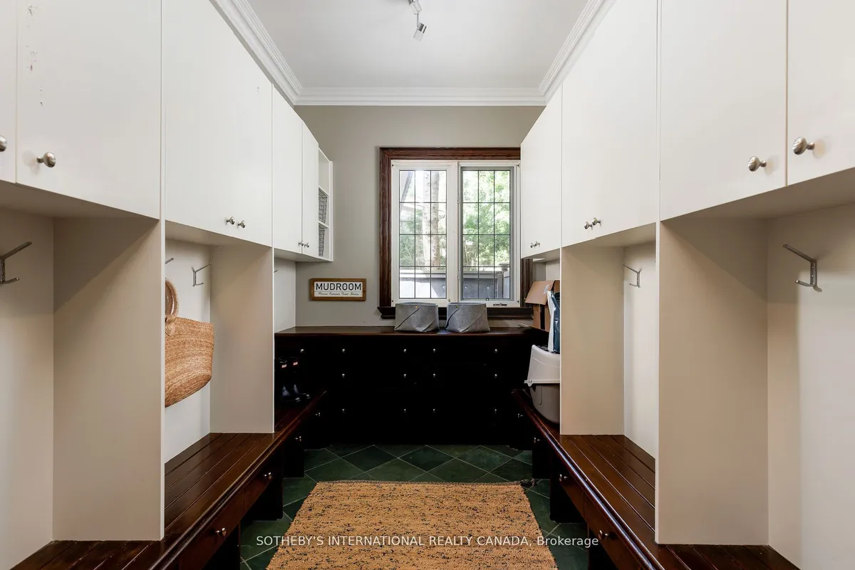 67 Kingsway Crescent, ON M8X 2R5