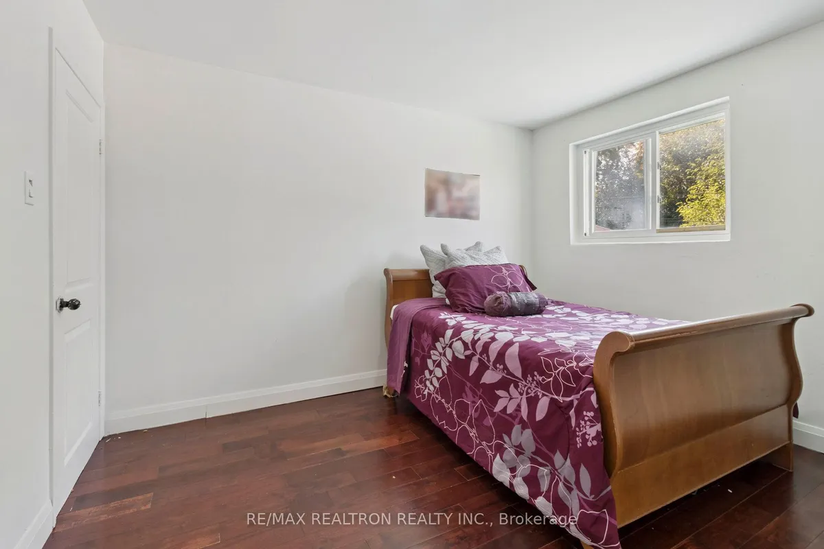 76 Ruthmar Crescent, ON M3N 2C5