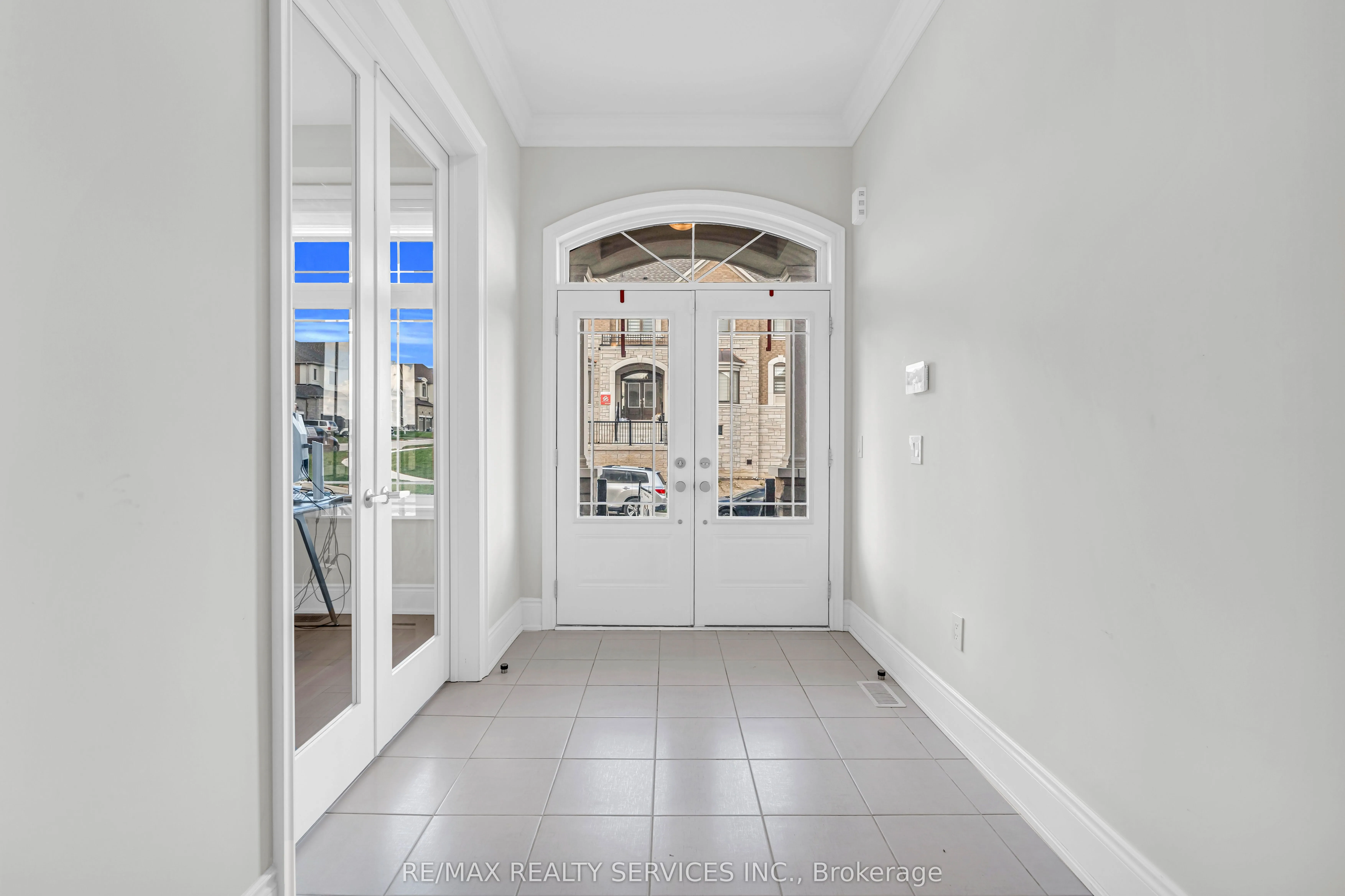 67 James Walker Avenue, ON L7C 4M8