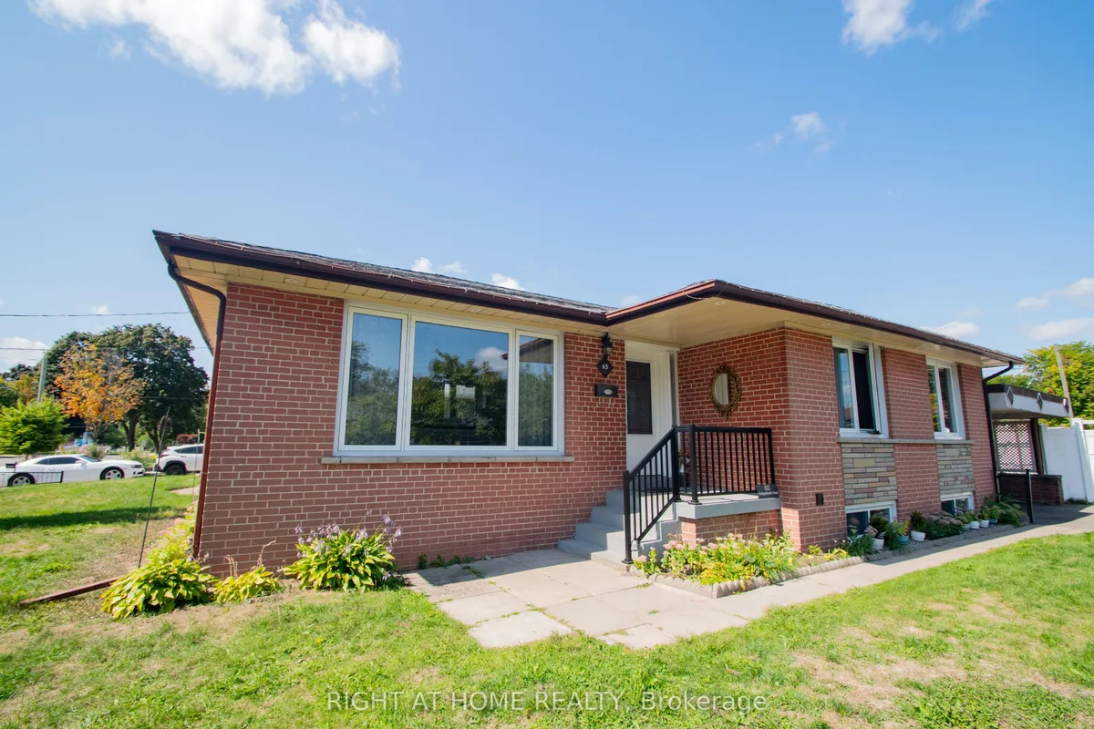 65 Bridgenorth Crescent, ON M9V 2M5