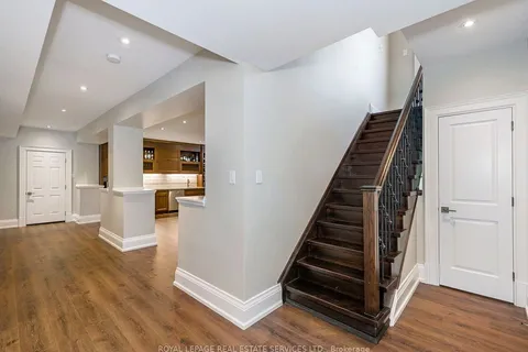 67 Renown Road, ON M9A 2E6