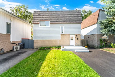 22 Highview Trail, ON L6S 1P5