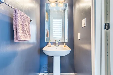 12 Emerald Coast Trail, ON L7A 5A7