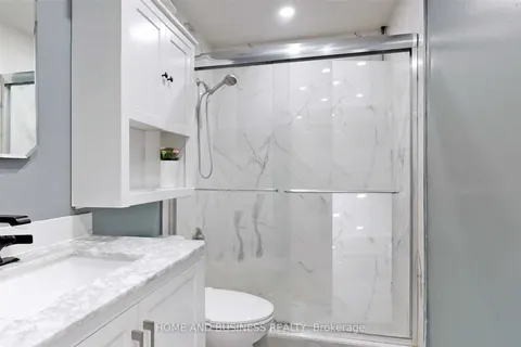 31 Greenleaf Crescent, ON L6X 2V5