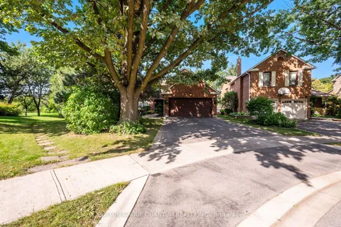 4008 Powderhorn Court, ON L5L 3C4