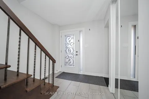 222 Simmons Boulevard, ON L6V 3Y1