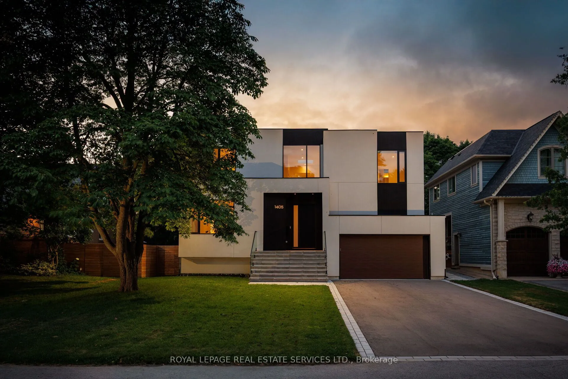 1405 Acton Crescent, ON L6J 2S6