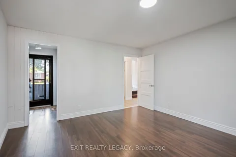 6 Muir Avenue, ON M9L 1H3