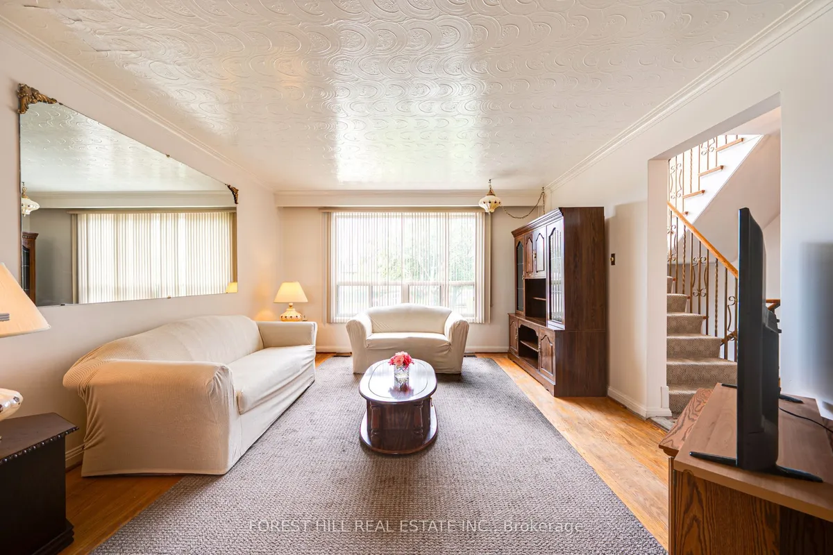 73 Talent Crescent, ON M9M 2N5