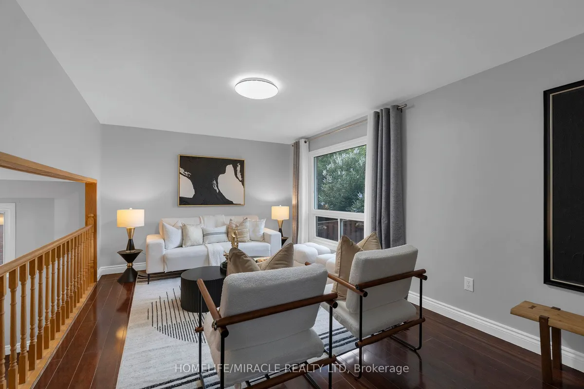 8 Franca Crescent, ON M9V 4S2