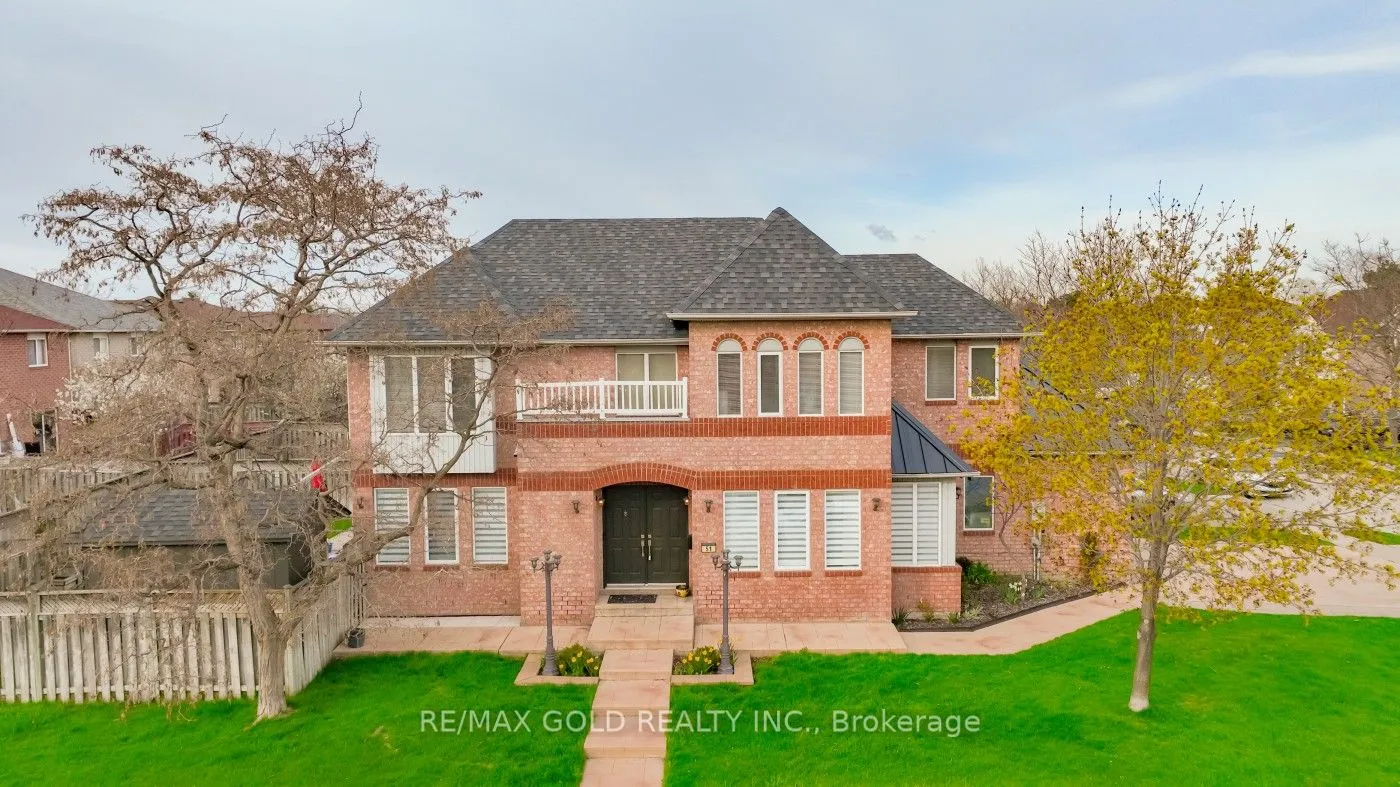 51 Pebblestone Circle, ON L6X 4N2