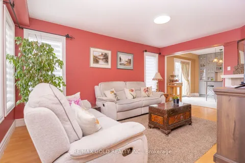 51 Pebblestone Circle, ON L6X 4N2