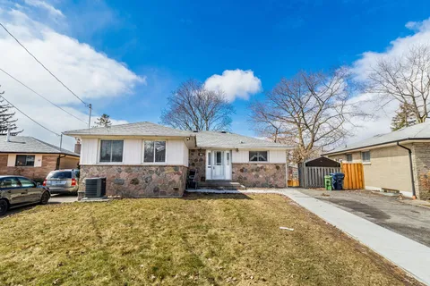 80 Coral Gable Drive, ON M9M 1P1