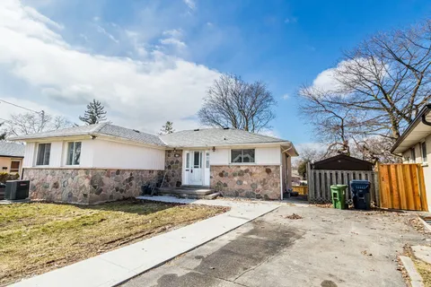 80 Coral Gable Drive, ON M9M 1P1