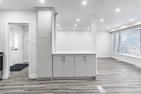 80 Coral Gable Drive, ON M9M 1P1