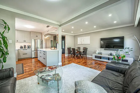 366 Renforth Drive, ON M9C 2L9