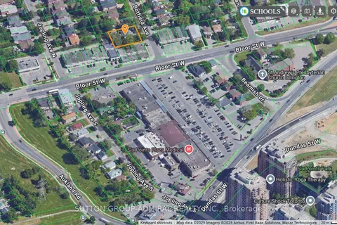 2 Botfield Avenue, ON M9B 4C7