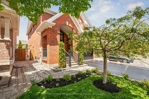 1186 Ezard Crescent, ON L9T 6N9