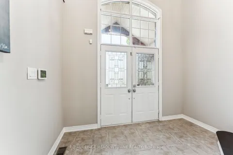 1186 Ezard Crescent, ON L9T 6N9