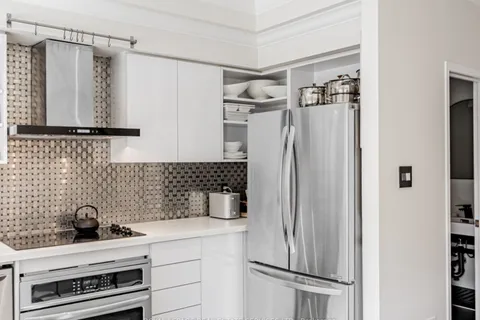 105 Harbourview Crescent, ON M8V 4A9