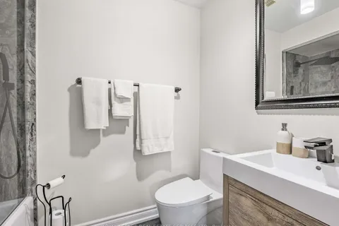 105 Harbourview Crescent, ON M8V 4A9